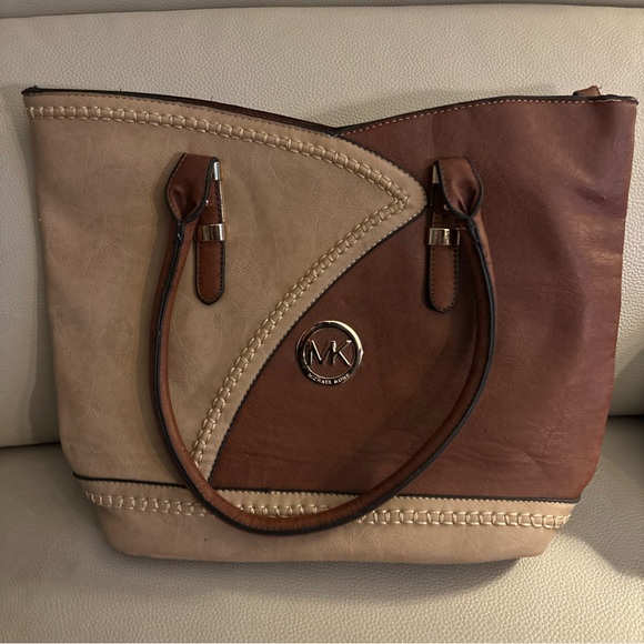 Michael Kors Handbags - Michael Kors Two-Tone Brown Tote